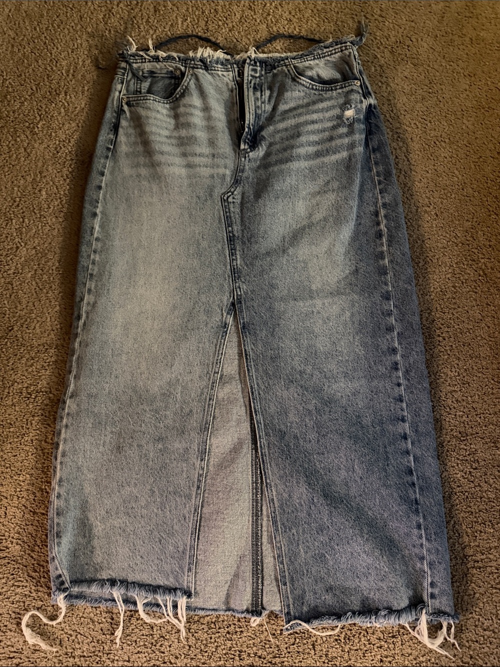 Rewash Two-Tone Light Blue Denim Straight-Leg Skirt with Front Slit